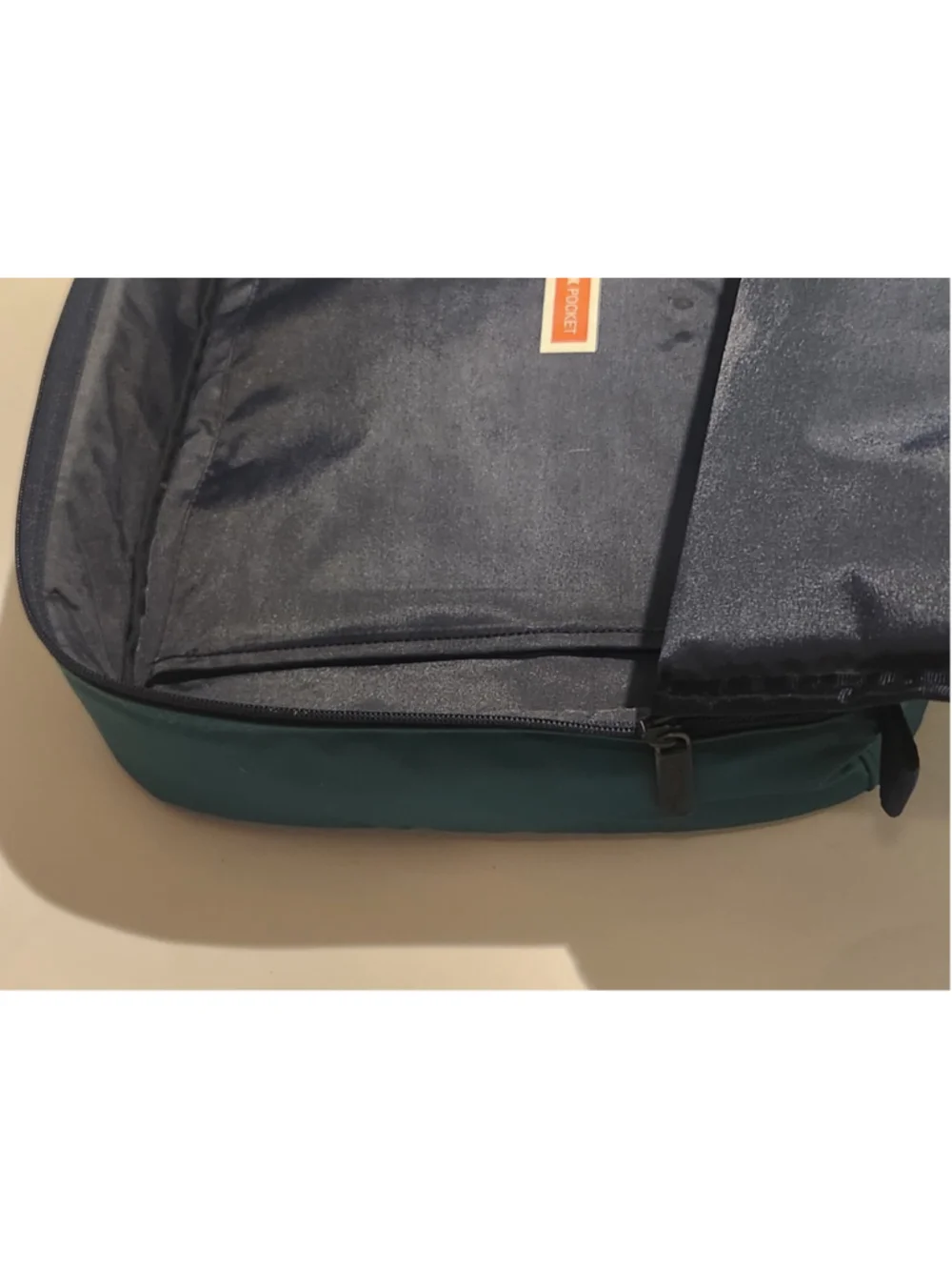 Pyrex Portables Insulated Hot / Cold Dish Carry Bag for Casserole - Bag Only